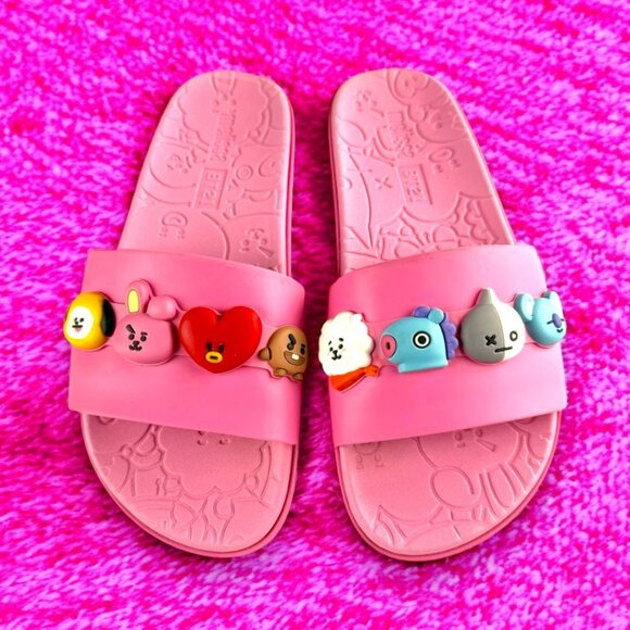 Melissa Beach Slide Sandal Next Gen + BT21 Pink Size W8 EU39 - Picture 1 of 10